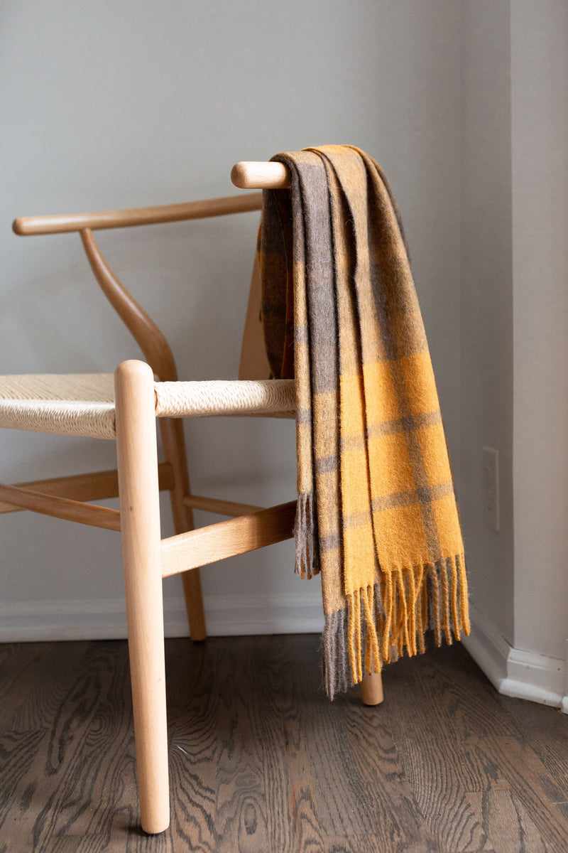 Estancia ALPACA BLEND Throw - Grey / Mustard Yellow