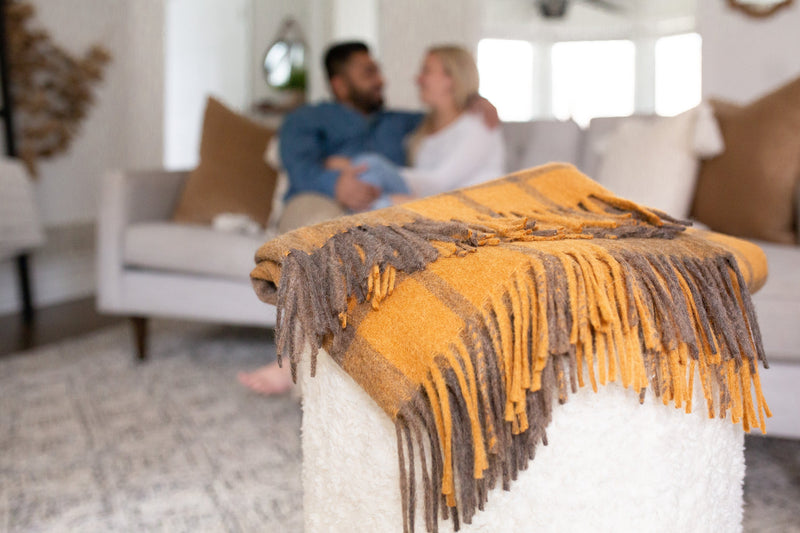 Estancia ALPACA BLEND Throw - Grey / Mustard Yellow